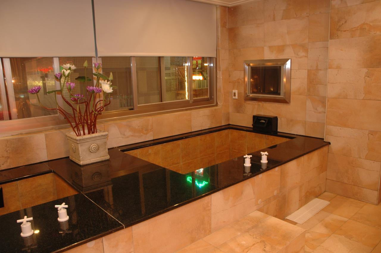 Jin Spa Resort Hotel Jinshan Eksteriør bilde